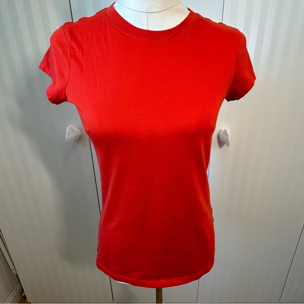 Arc’teryx orange tangerine short sleeve tee 100% cotton Size L